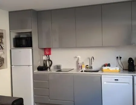 Apartamento Santiago 1 *